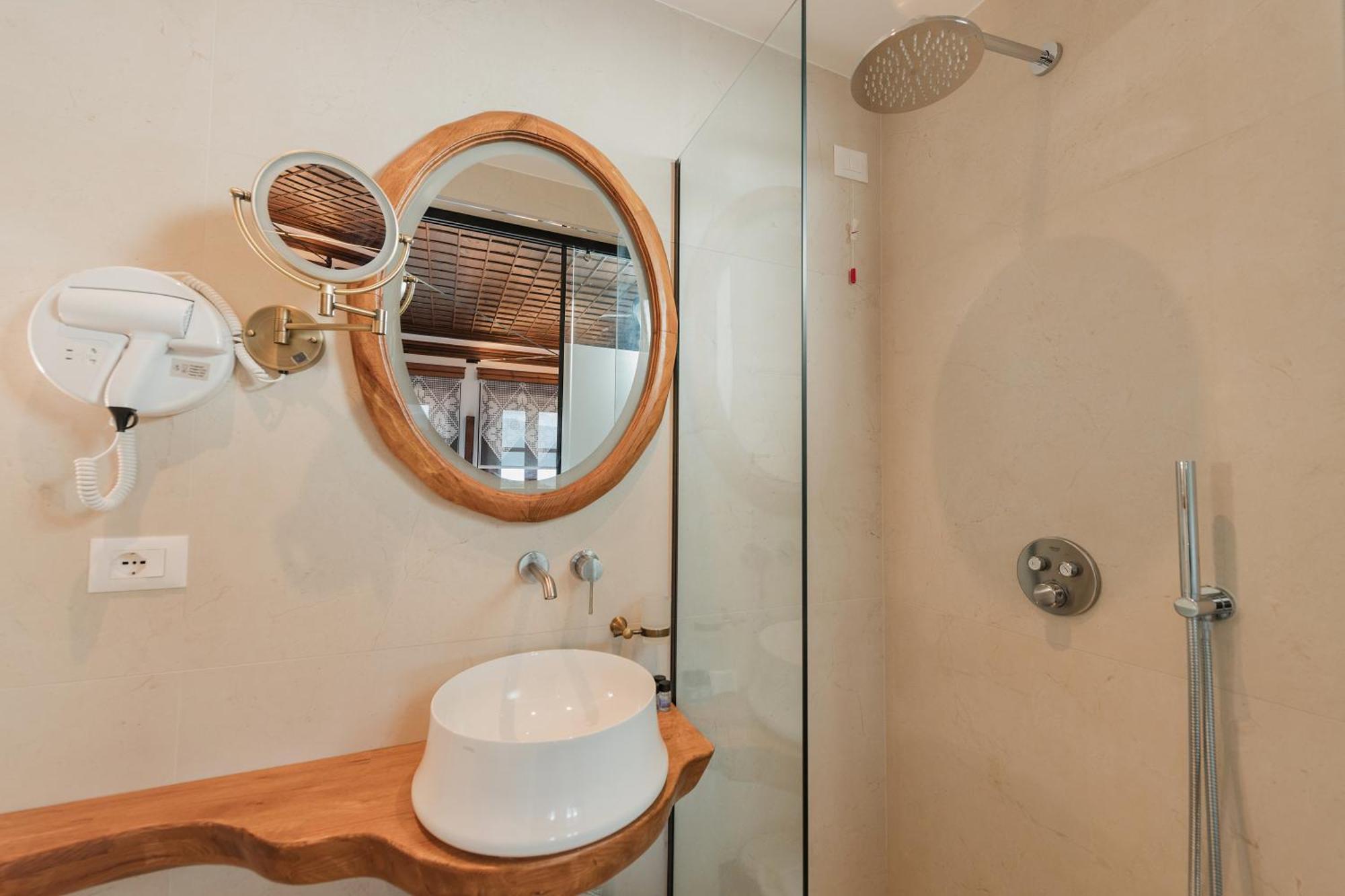 Dam Stone Boutique Hotel Gjirokastra Zewnętrze zdjęcie