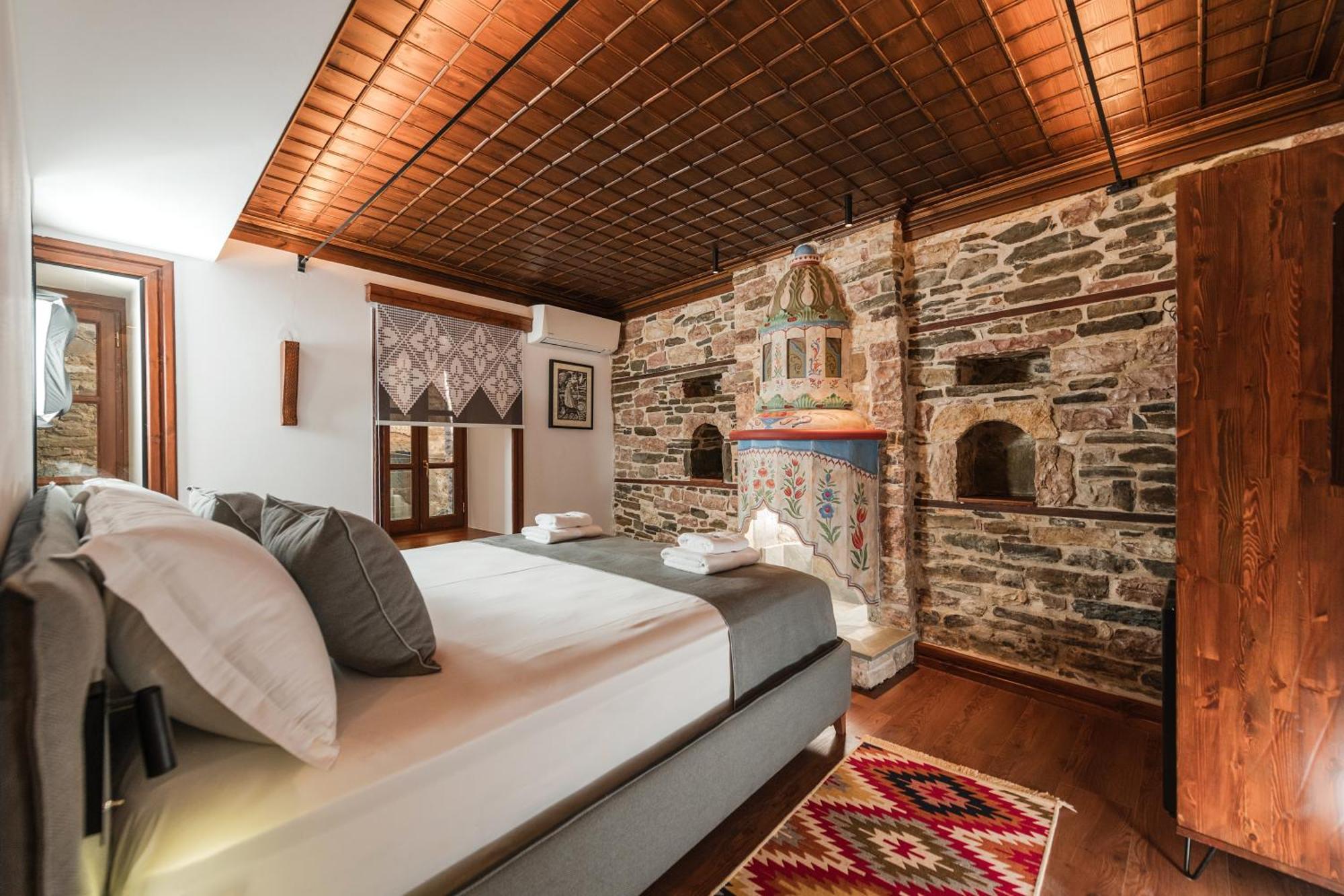 Dam Stone Boutique Hotel Gjirokastra Zewnętrze zdjęcie