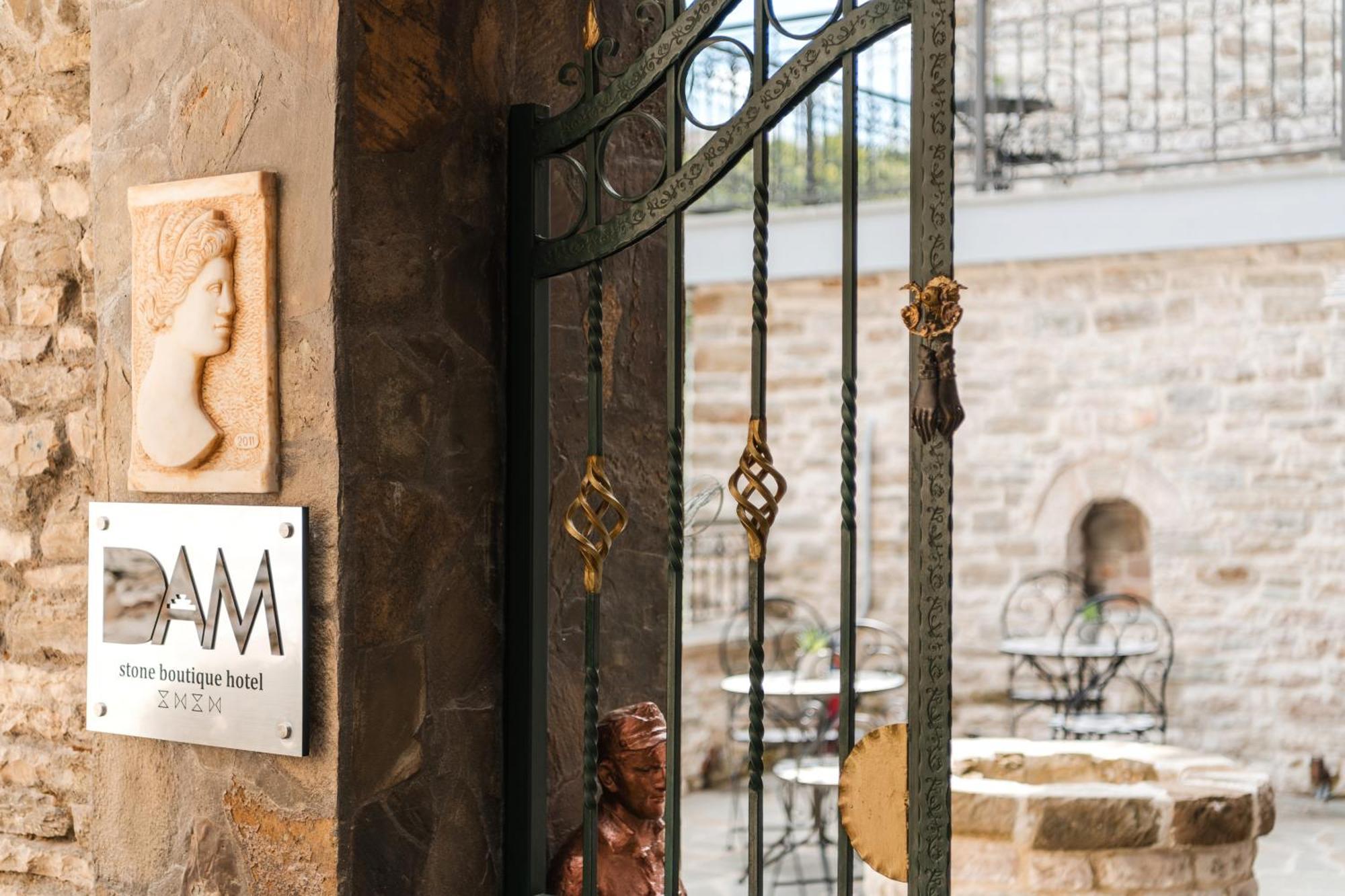 Dam Stone Boutique Hotel Gjirokastra Zewnętrze zdjęcie